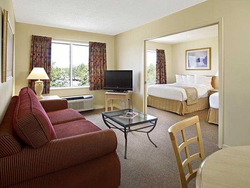 Towneplace Suites By Marriott Mississauga-Airport Corporate Centre Oda fotoğraf